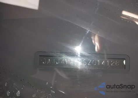 2025 Mitsubishi Outlander Se/Diamond Trail Edition из США, поврежденный, VIN JA4J4VA82SZ014128